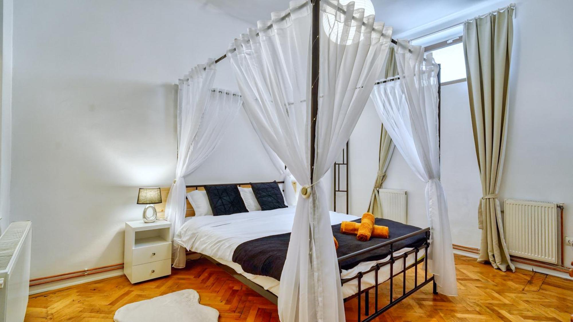 Intimo Oldtown Romantic Apartment Brașov Exterior foto